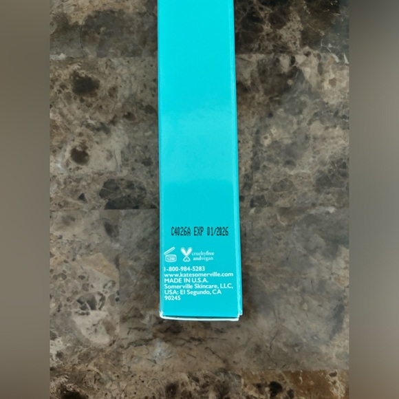 Kate Somerville Hydrakate Illuminating SPF 50+ Drops 1.7 Fl Oz Exp: 1/26 New - Picture 4 of 4